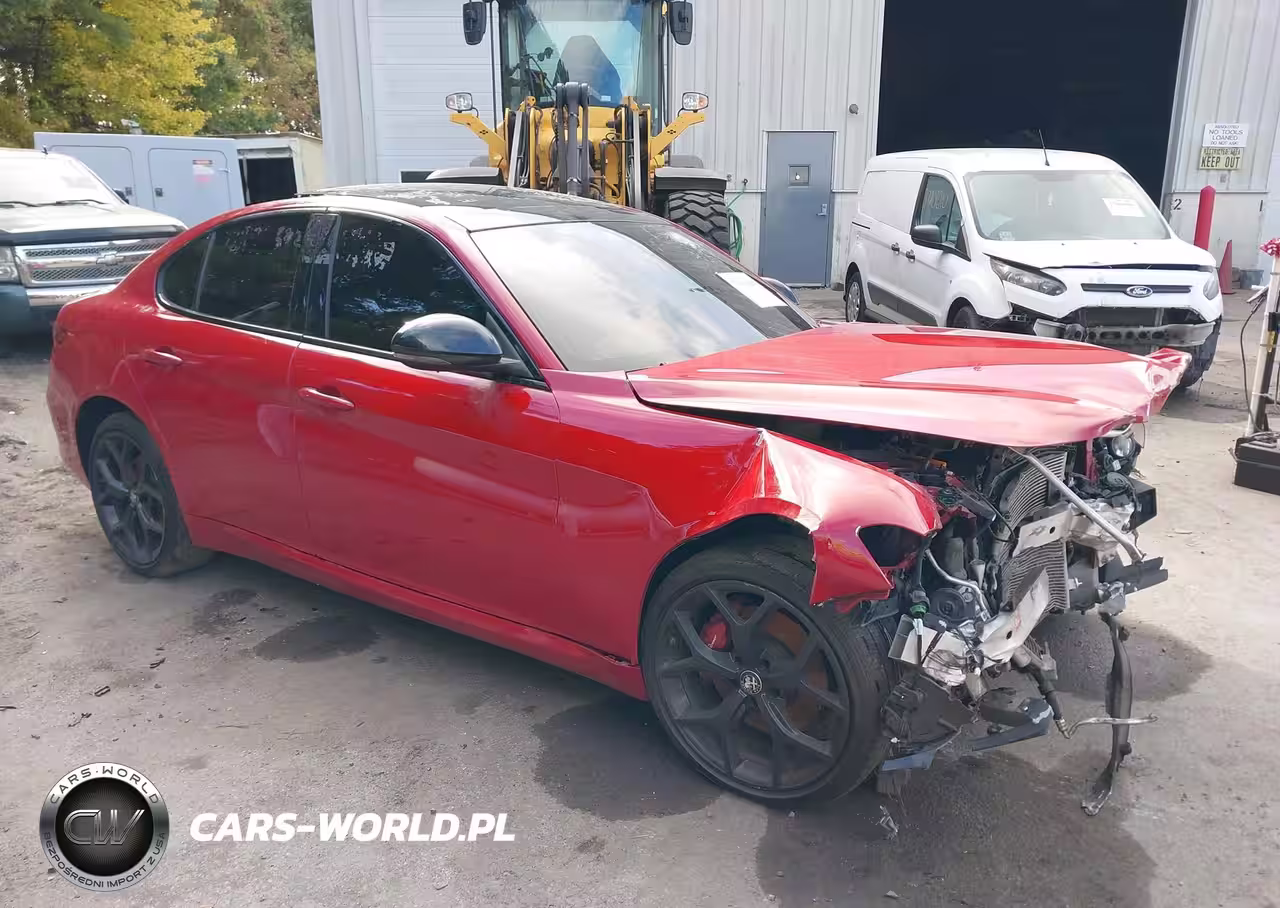 2020 Alfa Romeo Giulia Ti Awd