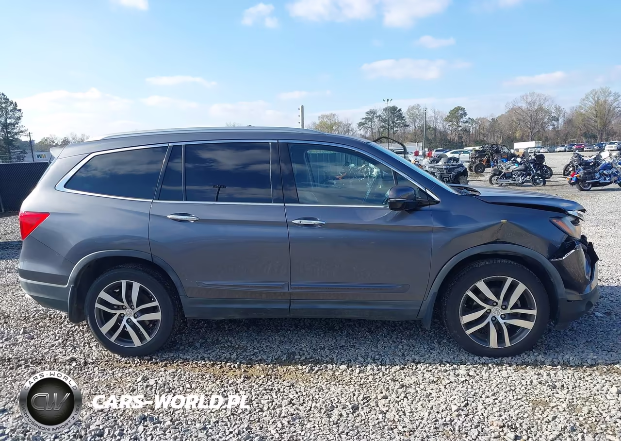 2016 Honda Pilot Elite VIN:5FNYF6H06GB116940 - 13
