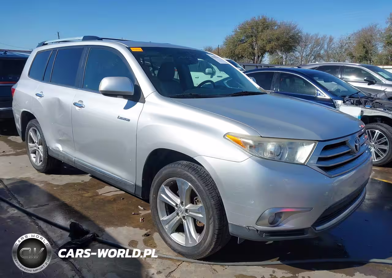 2013 Toyota Highlander Limited V6