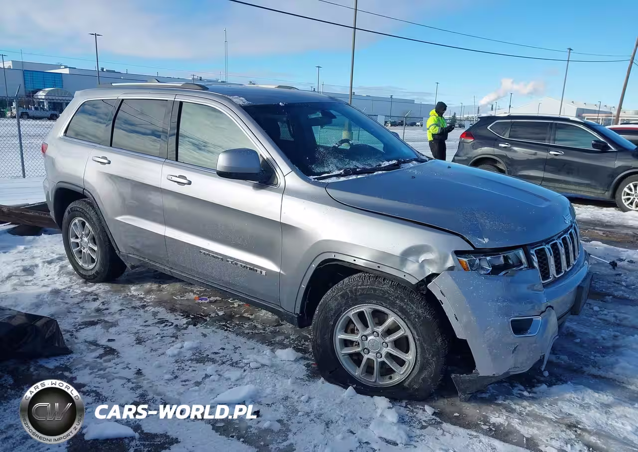 2020 Jeep Grand Cherokee Laredo E 4X4
