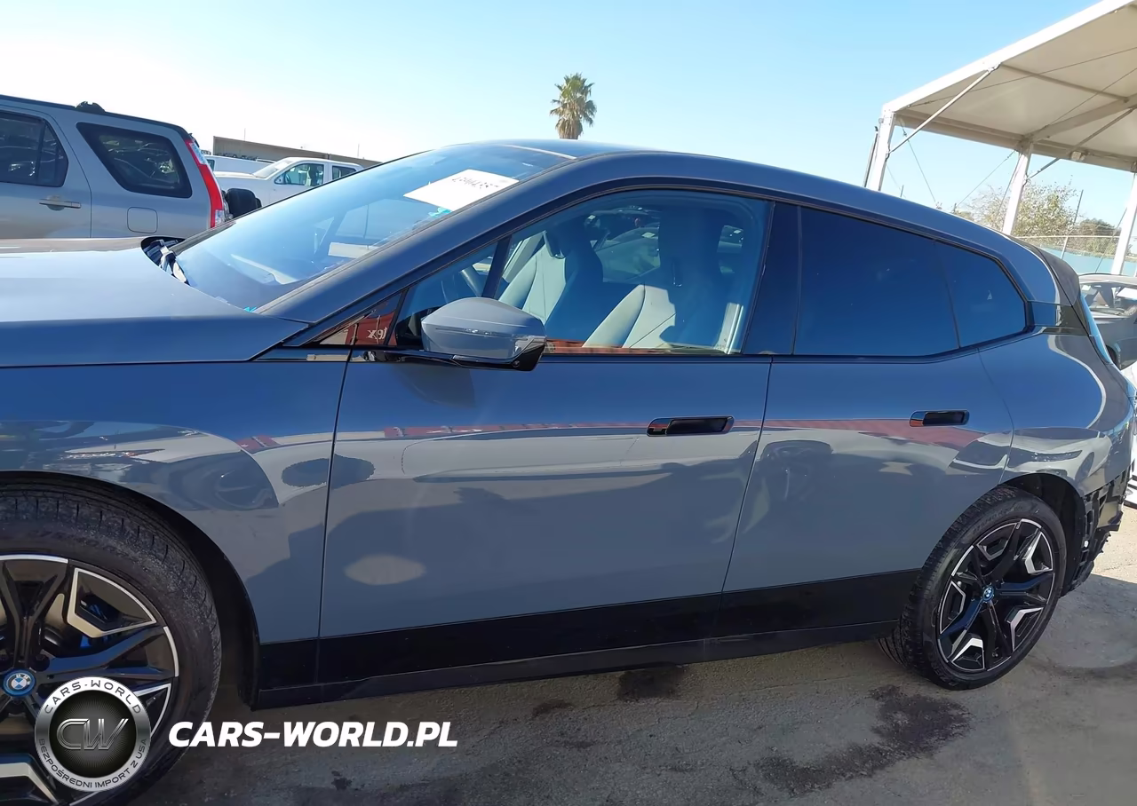 2024 BMW Ix xDrive50 VIN:WB523CF01RCR03239 - 15