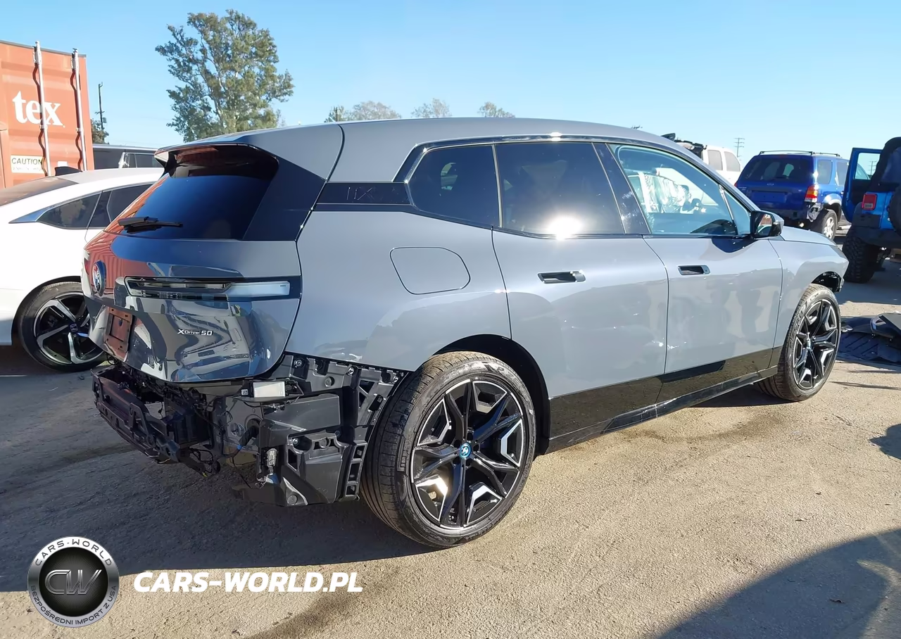 2024 BMW Ix xDrive50 VIN:WB523CF01RCR03239 - 4