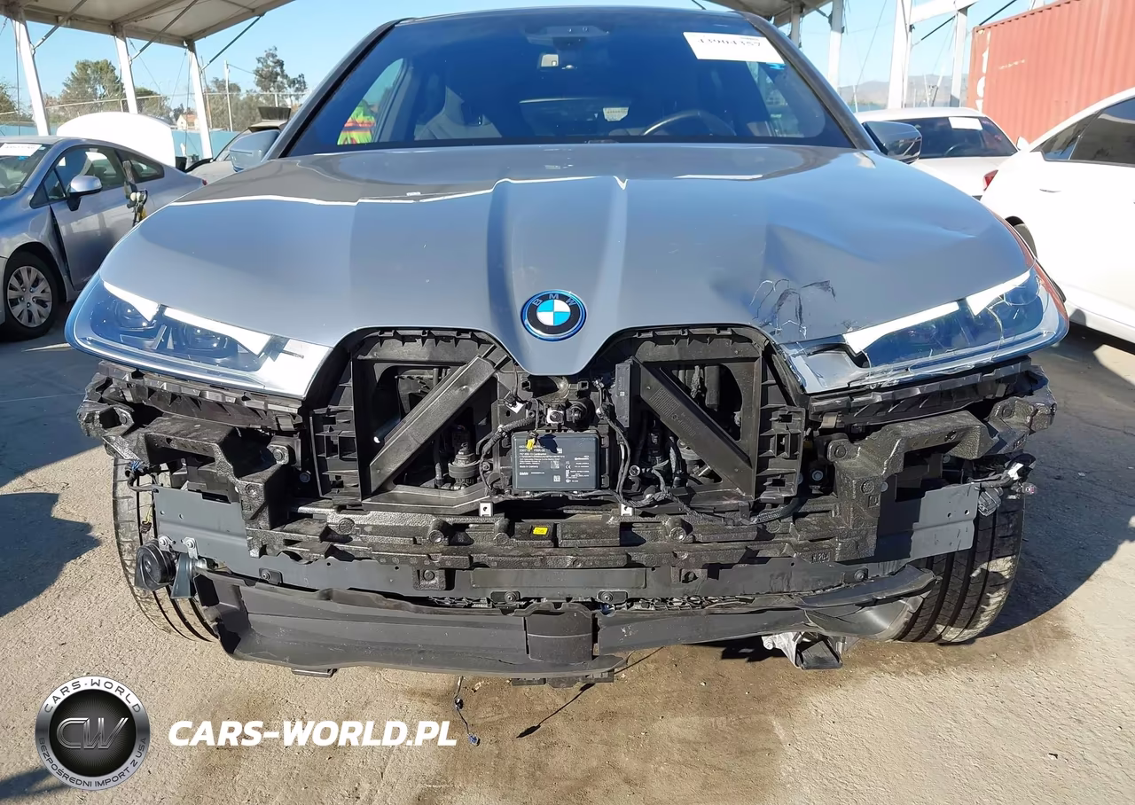 2024 BMW Ix xDrive50 VIN:WB523CF01RCR03239 - 6