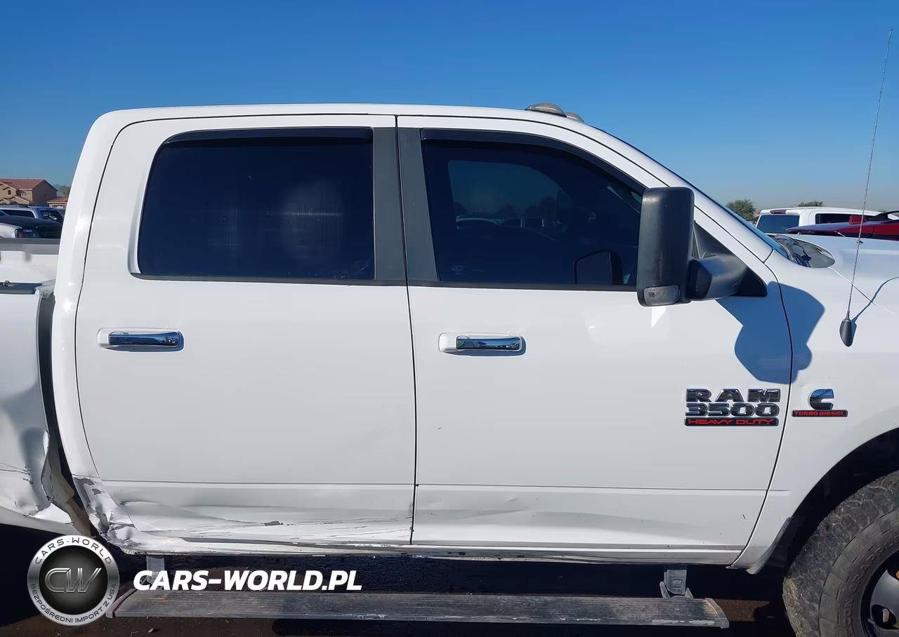 2018 Ram 3500 Slt 4X4 8' Box VIN:3C63RRHL6JG394498 - 13