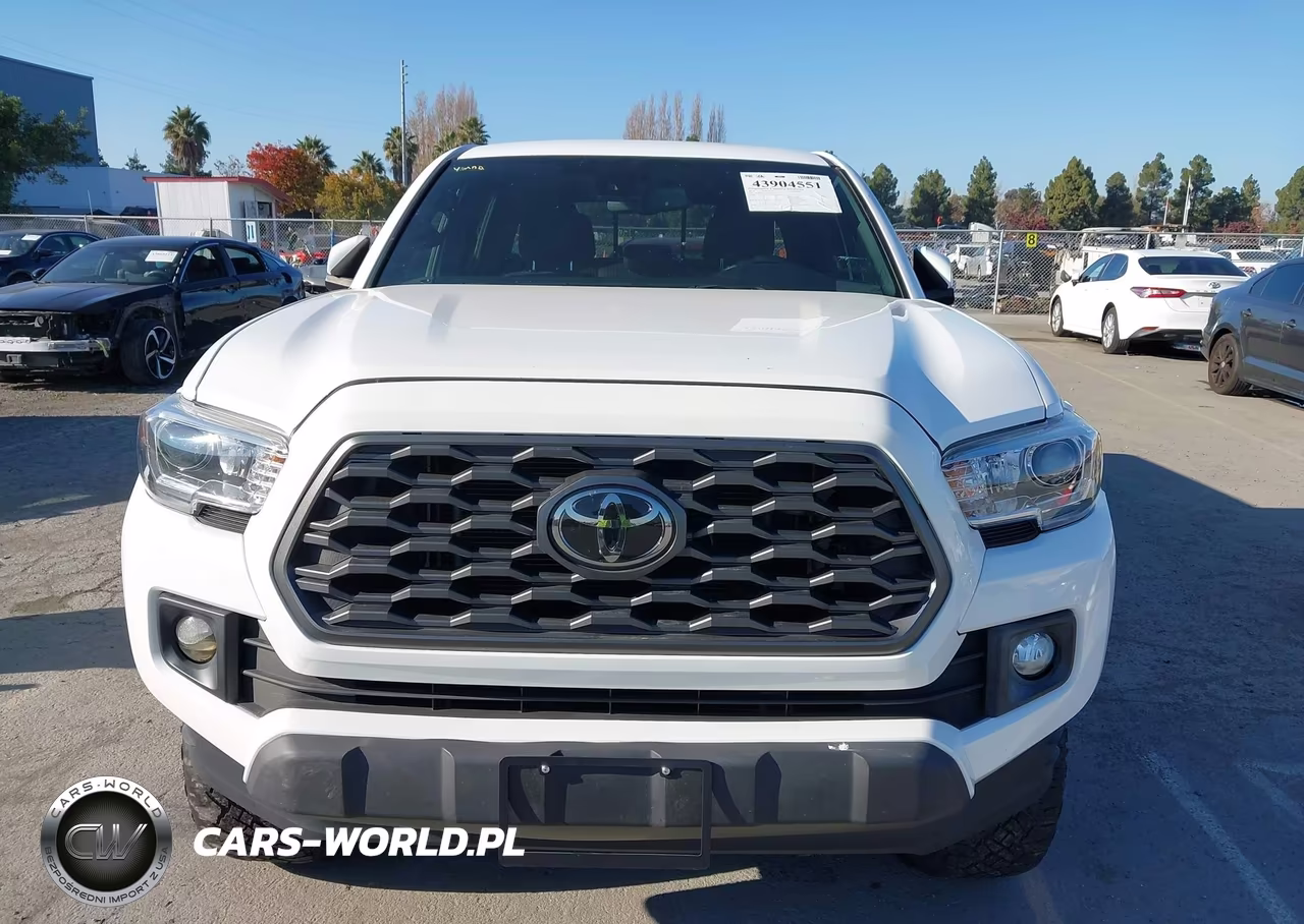2018 Toyota Tacoma Trd Off Road VIN:3TMCZ5AN1JM172479 - 12