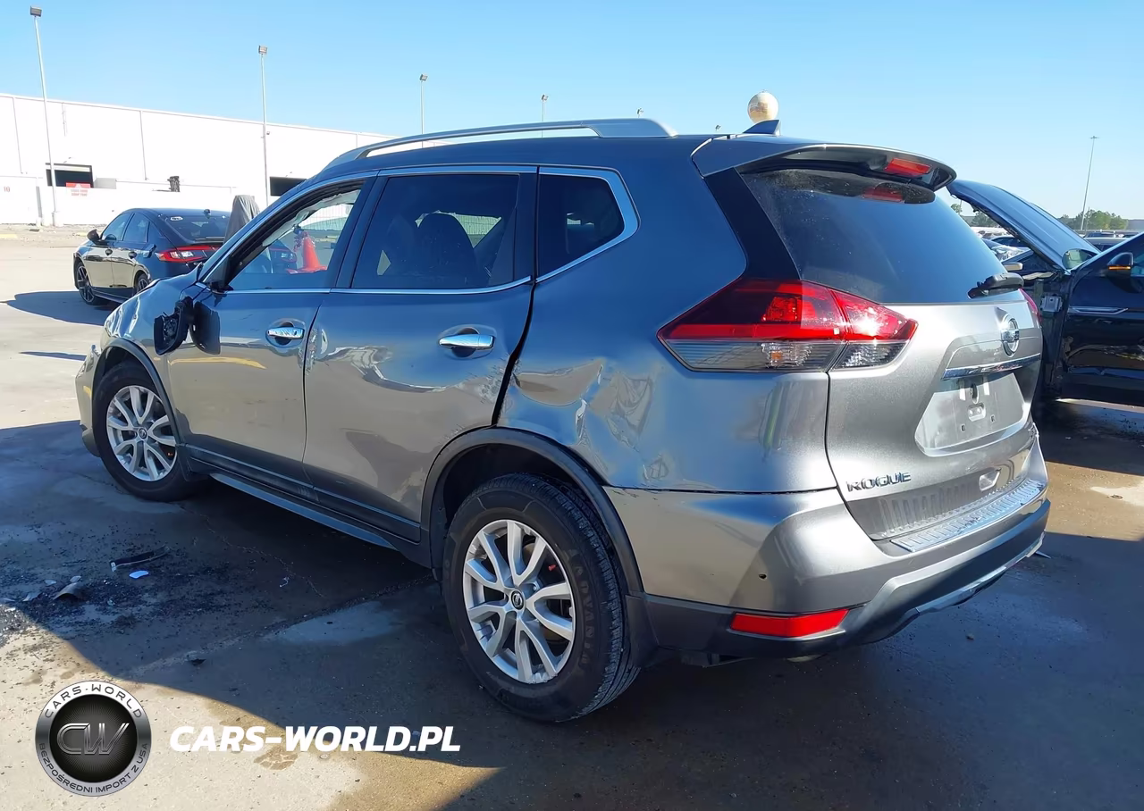 2019 Nissan Rogue S VIN:5N1AT2MT6KC801069 - 3