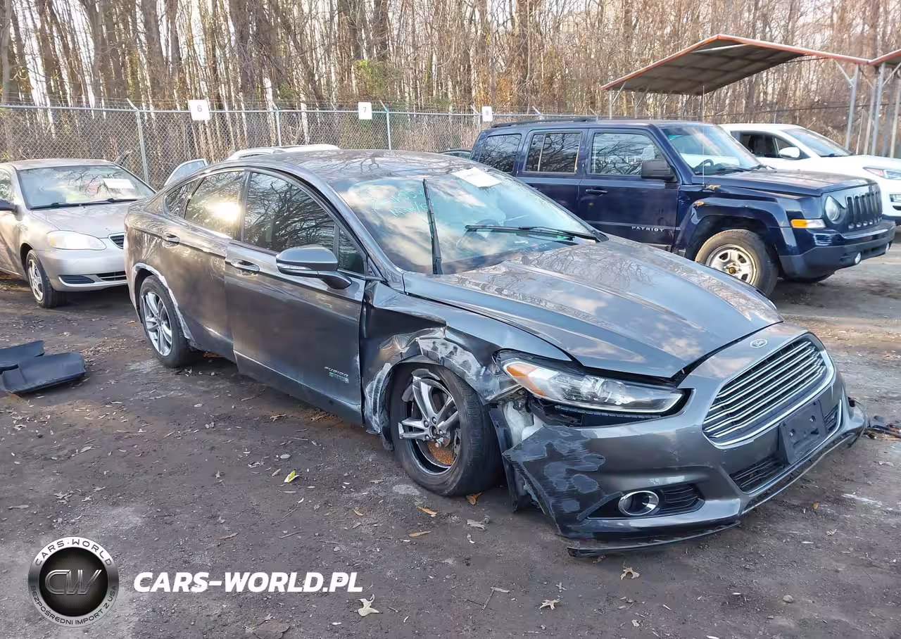 2015 Ford Fusion Energi Titanium