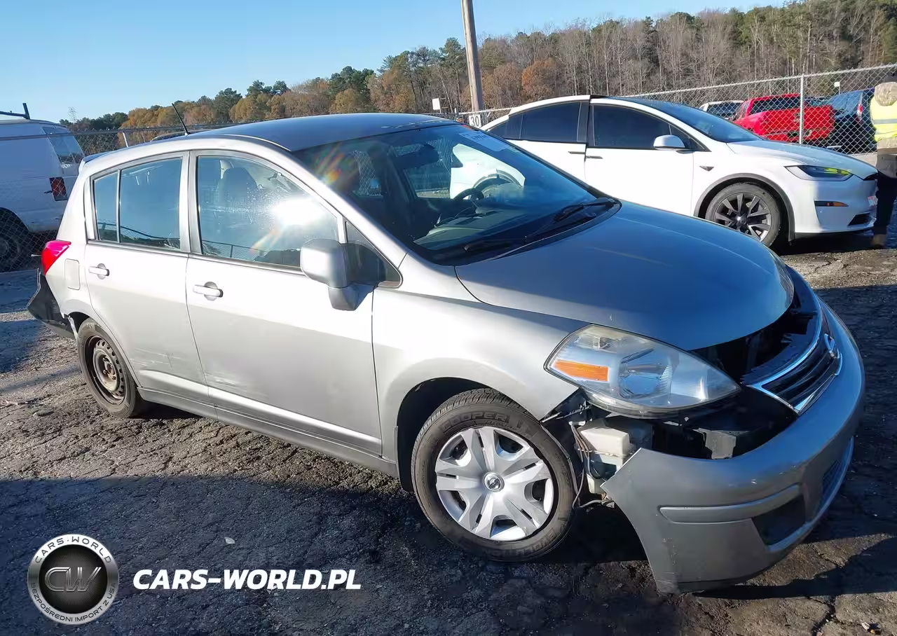 2012 Nissan Versa 1.8 S