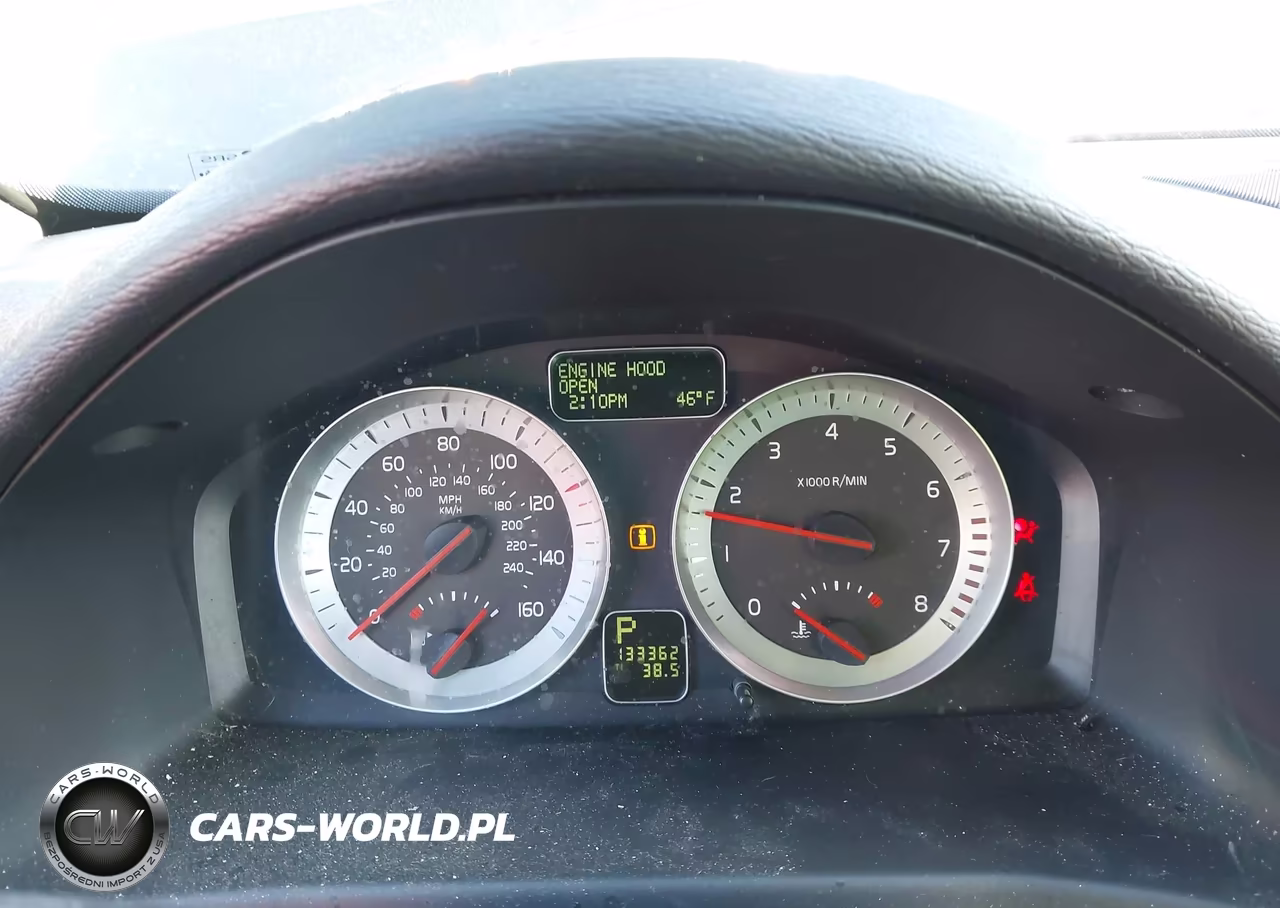 2012 Volvo C70 T5 VIN:YV1672MC4CJ124934 - 7