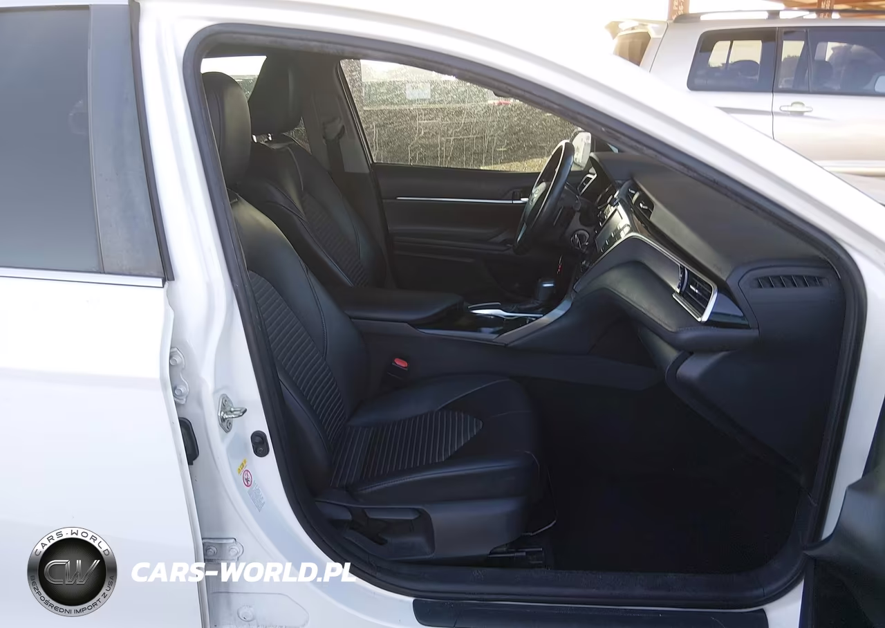 2018 Toyota Camry Se VIN:4T1B11HK9JU536663 - 5