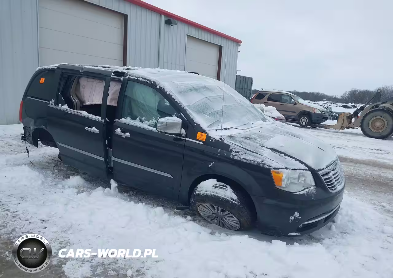 2015 Chrysler Town & Country Touring-L