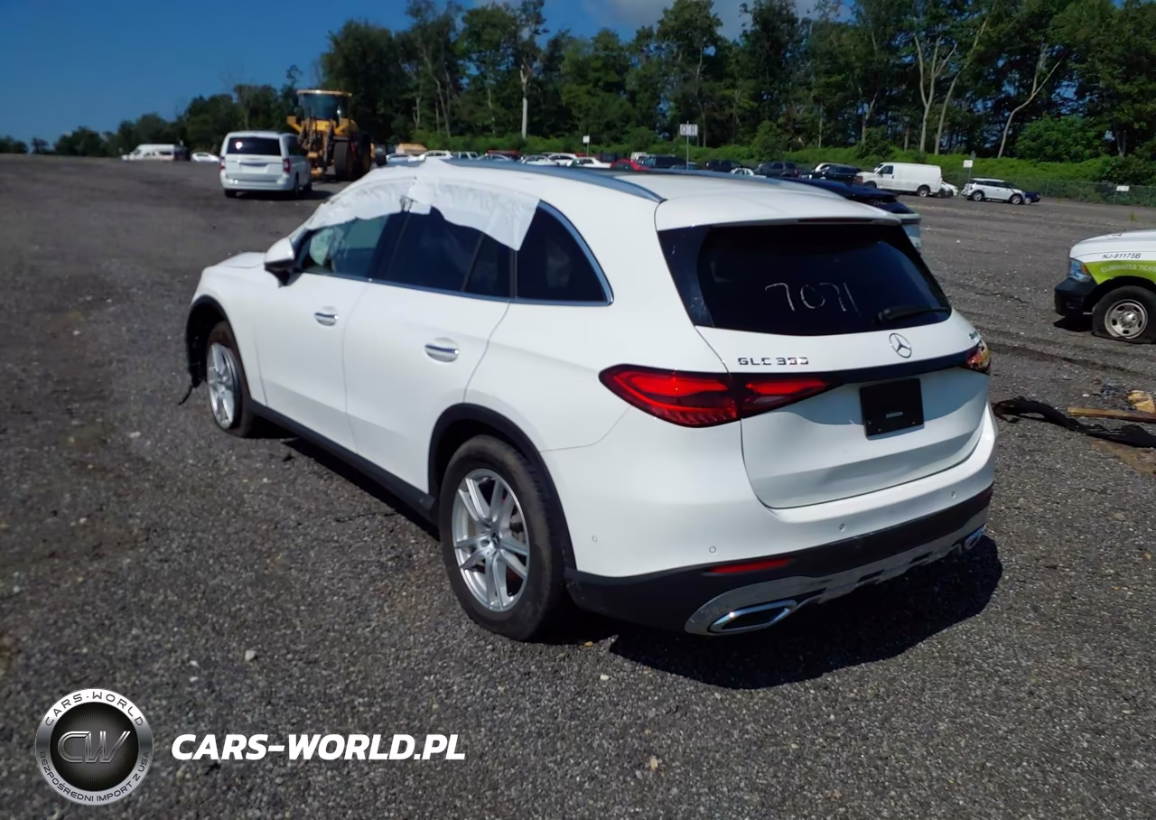 2025 Mercedes-Benz Glc 300 4Matic Suv VIN:W1NKM4HB9SF268869 - 3