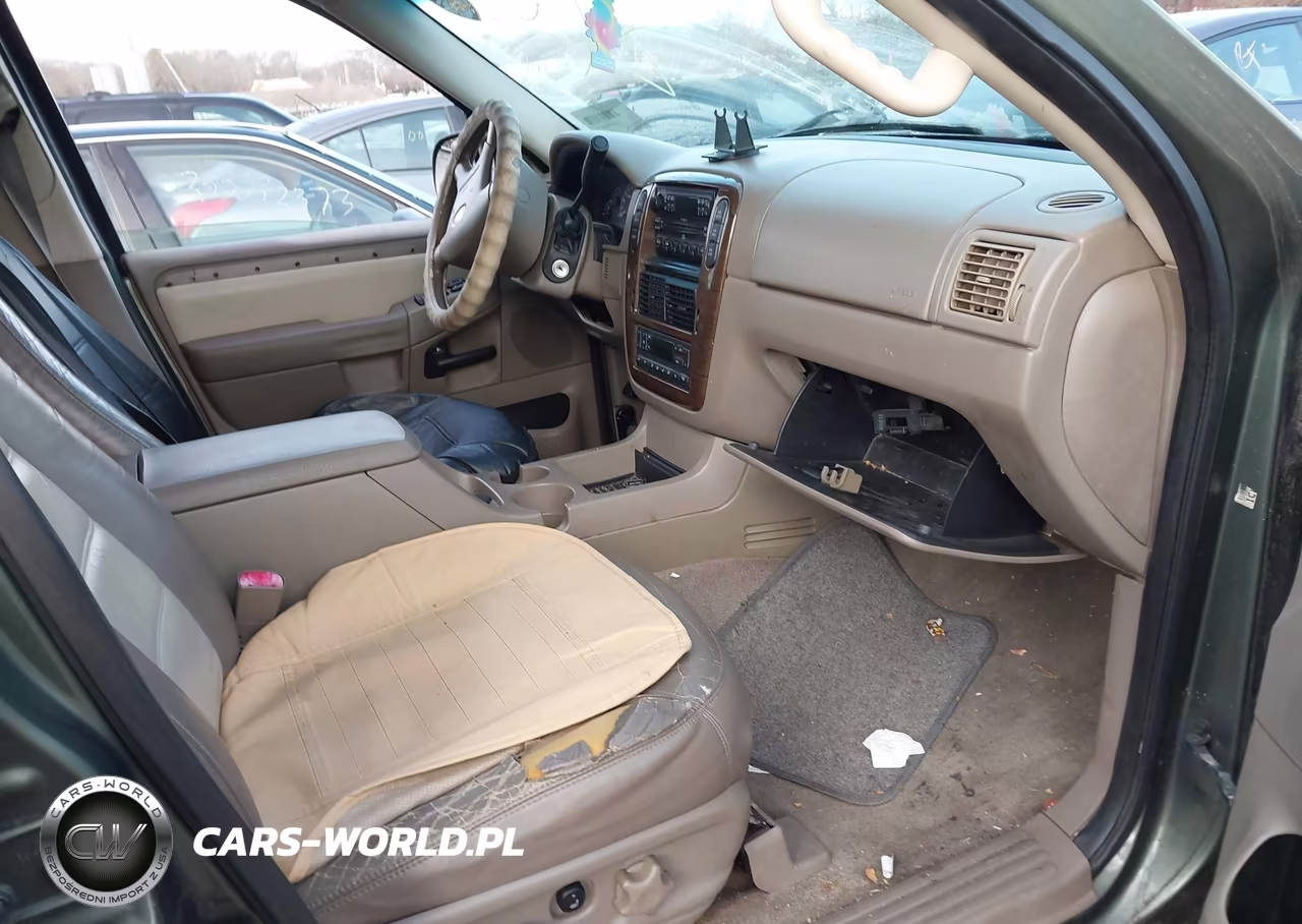 2002 Ford Explorer Eddie Bauer VIN:1FMZU74E92UA41163 - 5