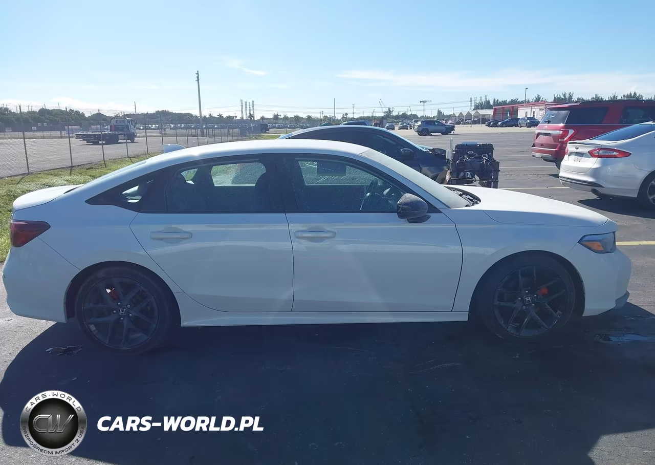 2025 Honda Civic Sport VIN:2HGFE2F50SH544136 - 14
