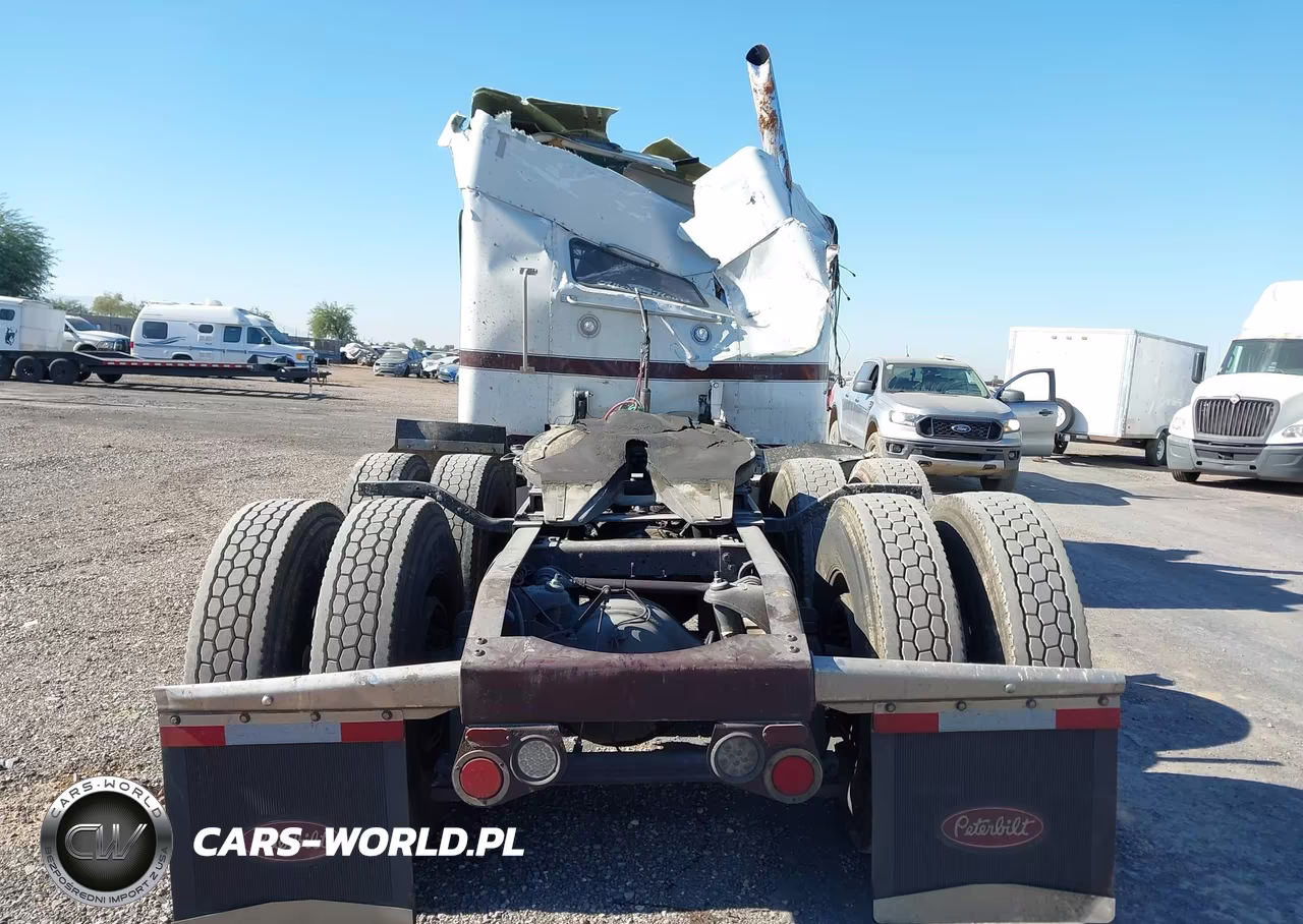 1999 Peterbilt 379 VIN:1XP5DB9X2XD469193 - 8
