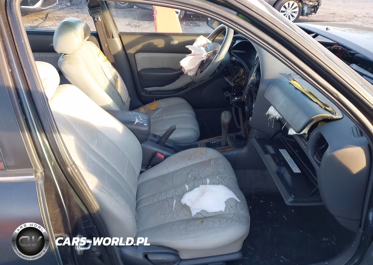 1994 Toyota Camry Le VIN:4T1SK12EXRU366924 - 5