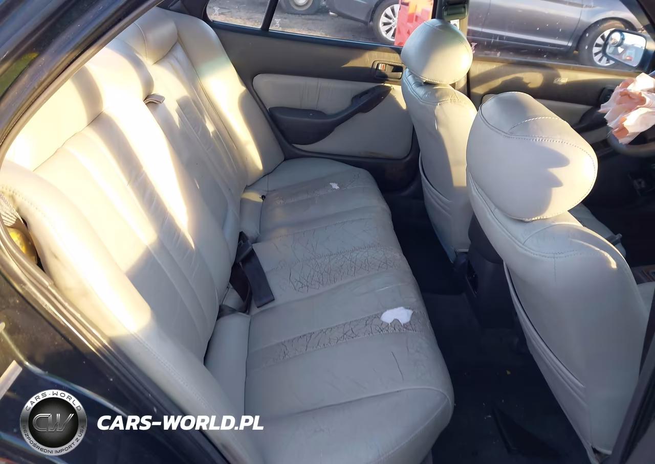 1994 Toyota Camry Le VIN:4T1SK12EXRU366924 - 8