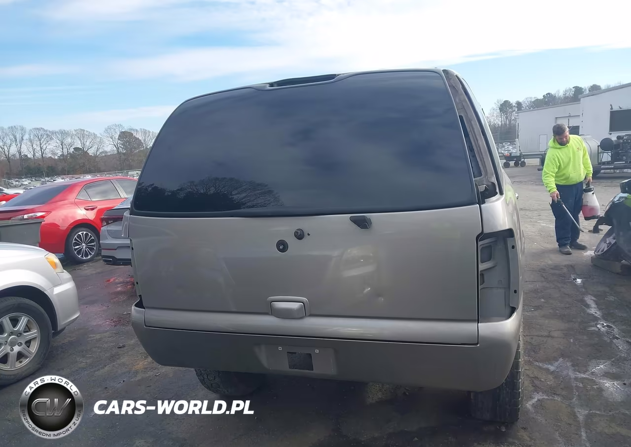 2001 Chevrolet Tahoe Lt VIN:1GNEK13T21J305658 - 17