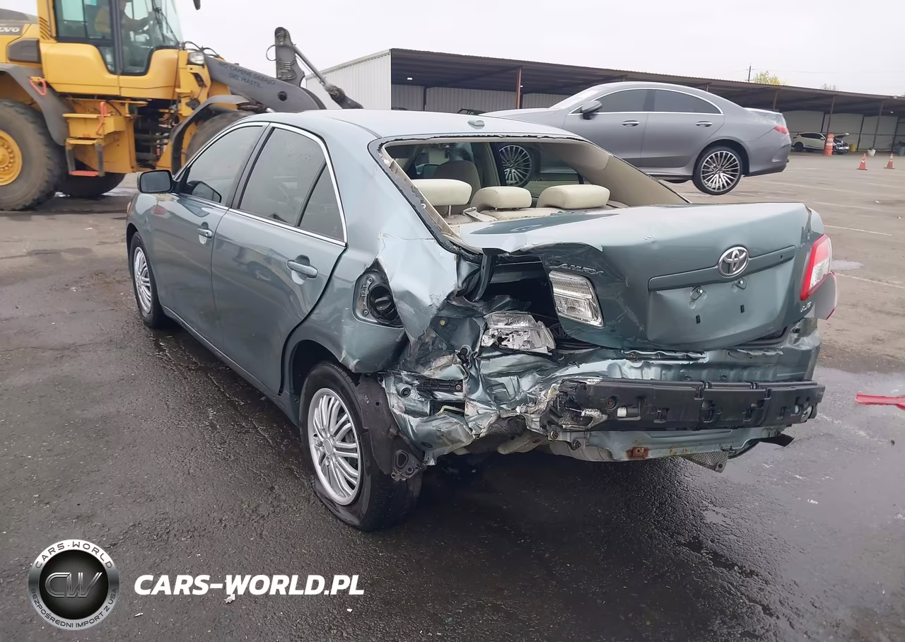 2010 Toyota Camry Le VIN:4T4BF3EK9AR058896 - 3