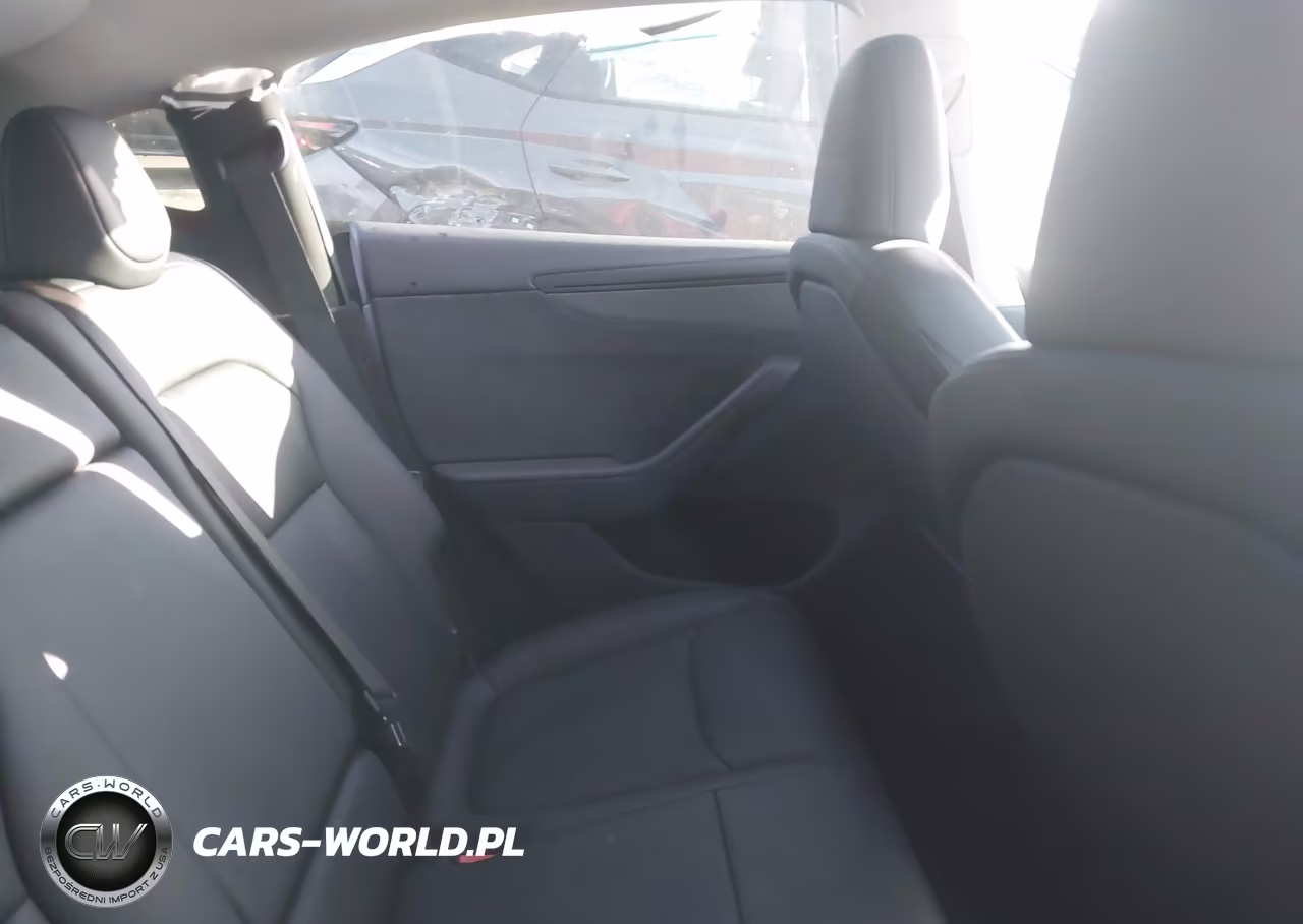 2026 Tesla Model Y Long Range Dual Motor All-Wheel Drive-Long Range Launch Series VIN:7SAYGDEE6TA380106 - 7