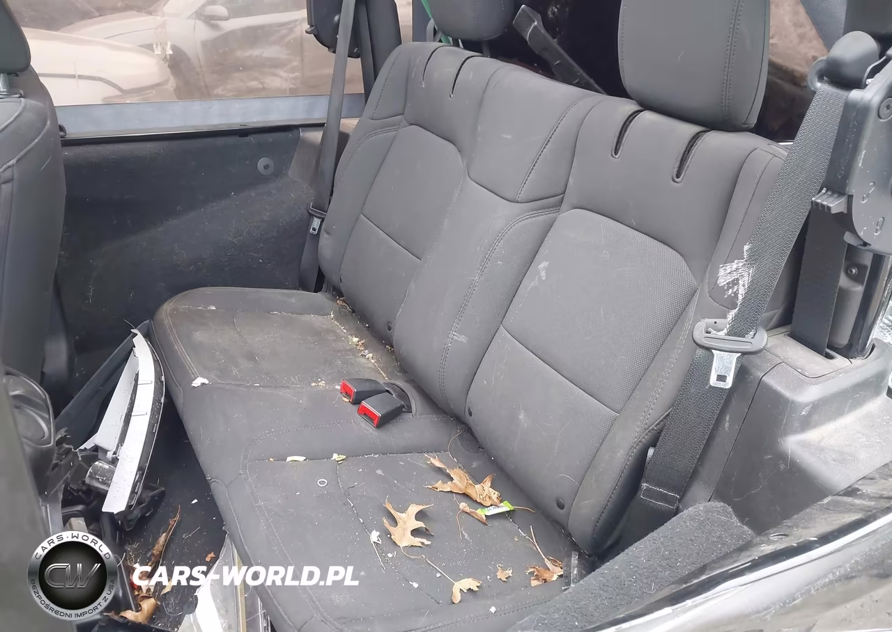 2021 Jeep Wrangler Sport 4X4 VIN:1C4HJXAG9MW580744 - 8