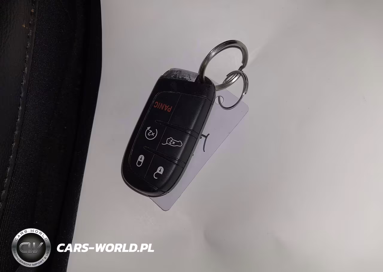 2018 Jeep Compass Limited 4X4 VIN:3C4NJDCB1JT199586 - 11