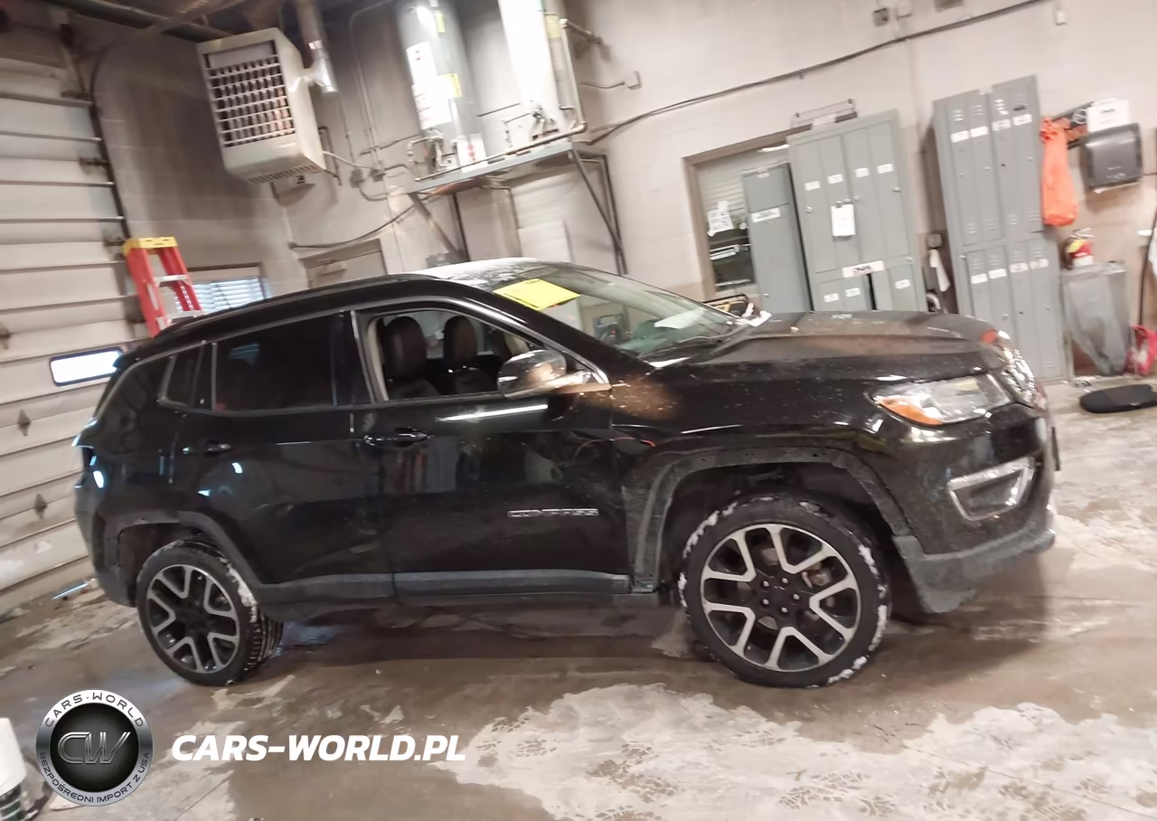 2018 Jeep Compass Limited 4X4 VIN:3C4NJDCB1JT199586 - 13
