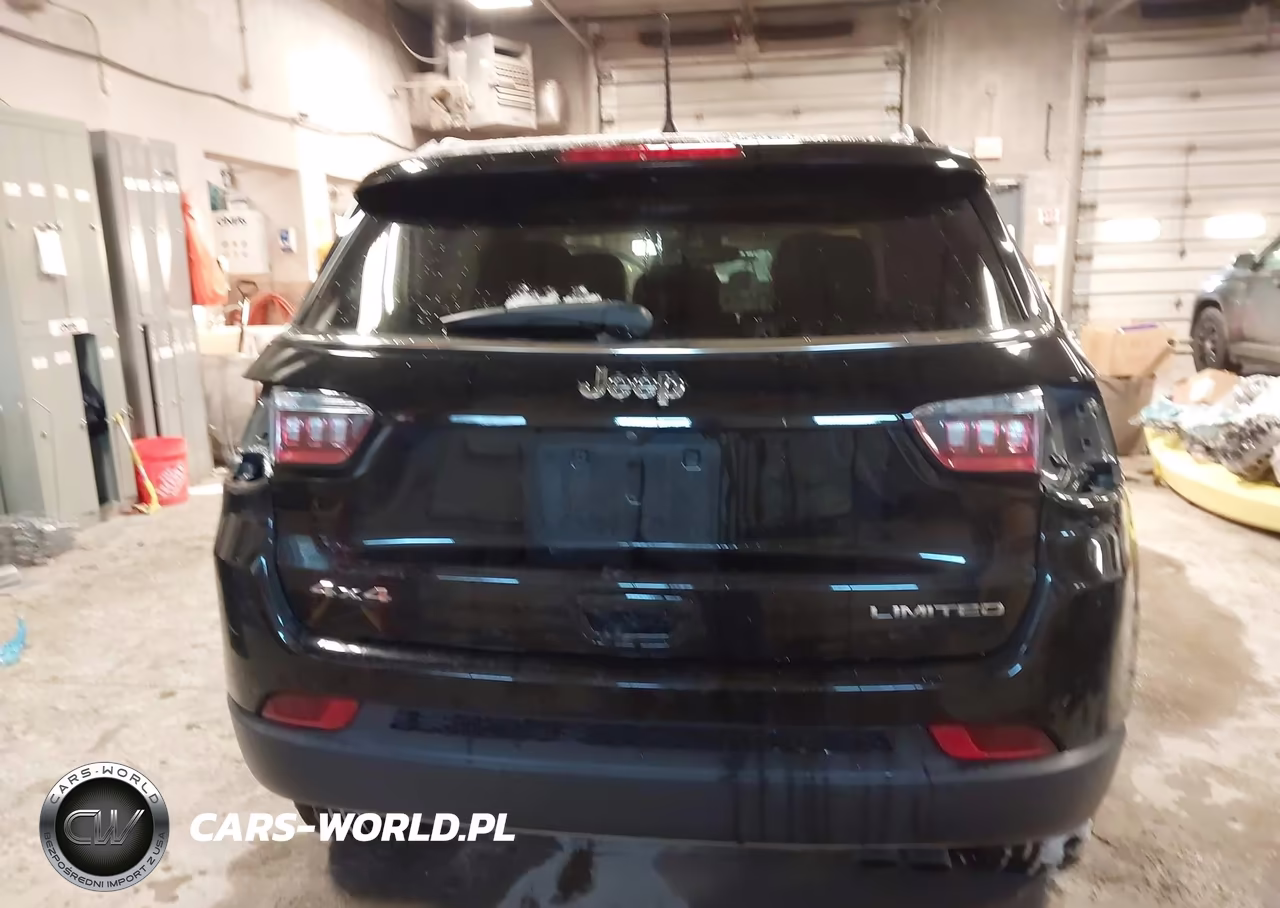 2018 Jeep Compass Limited 4X4 VIN:3C4NJDCB1JT199586 - 16