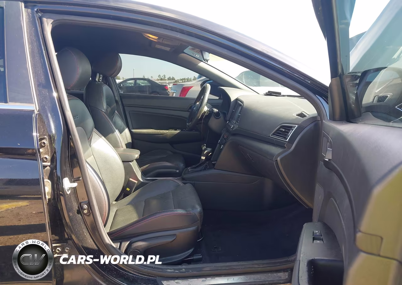 2017 Hyundai Elantra Sport VIN:KMHD04LB6HU338489 - 5