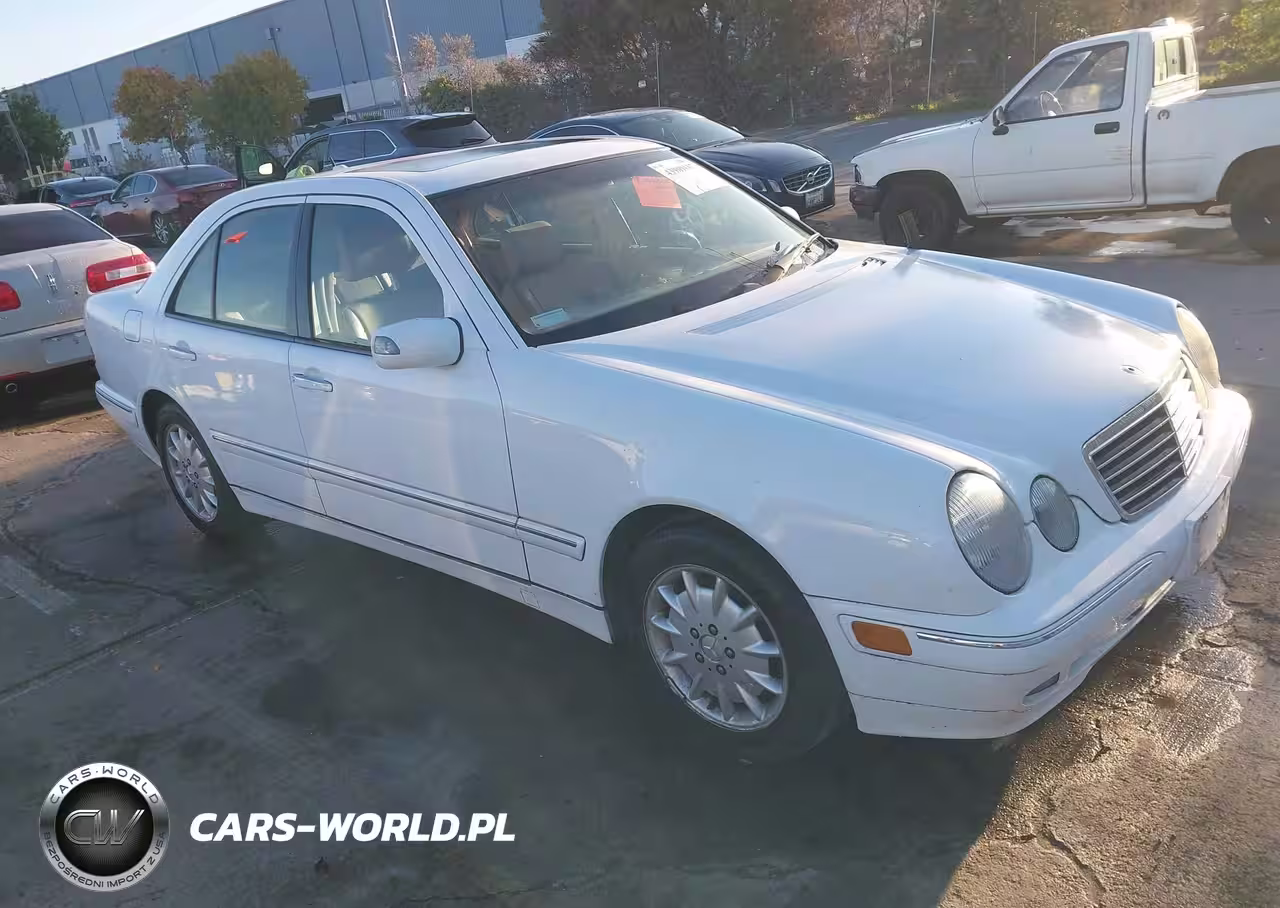 2000 Mercedes-Benz E 320