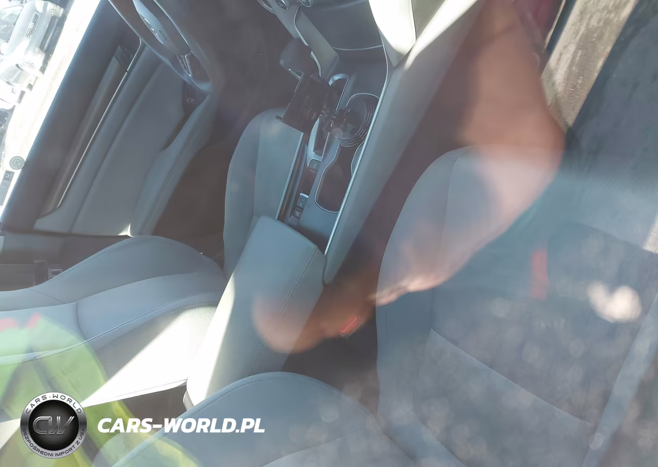 2018 Honda Accord Lx VIN:1HGCV1F14JA252335 - 5