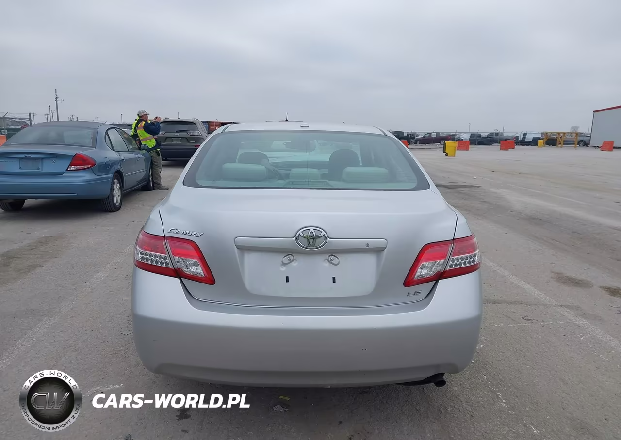 2011 Toyota Camry Le VIN:4T1BF3EK8BU163781 - 15