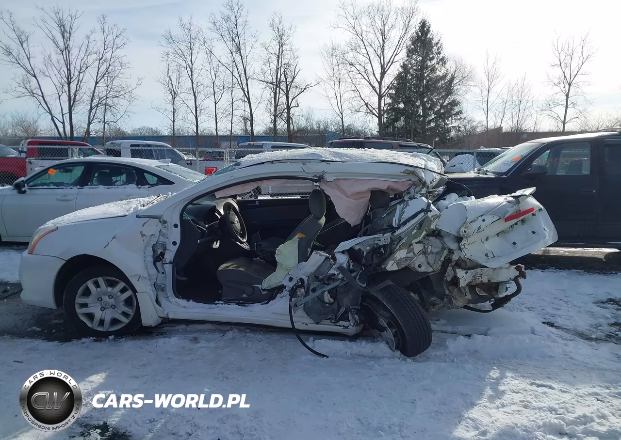 2012 Nissan Sentra 2.0 S VIN:3N1AB6AP8CL710187 - 15