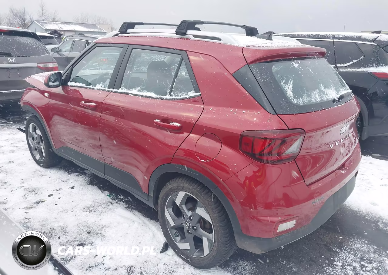 2022 Hyundai Venue Limited VIN:KMHRC8A37NU143593 - 3