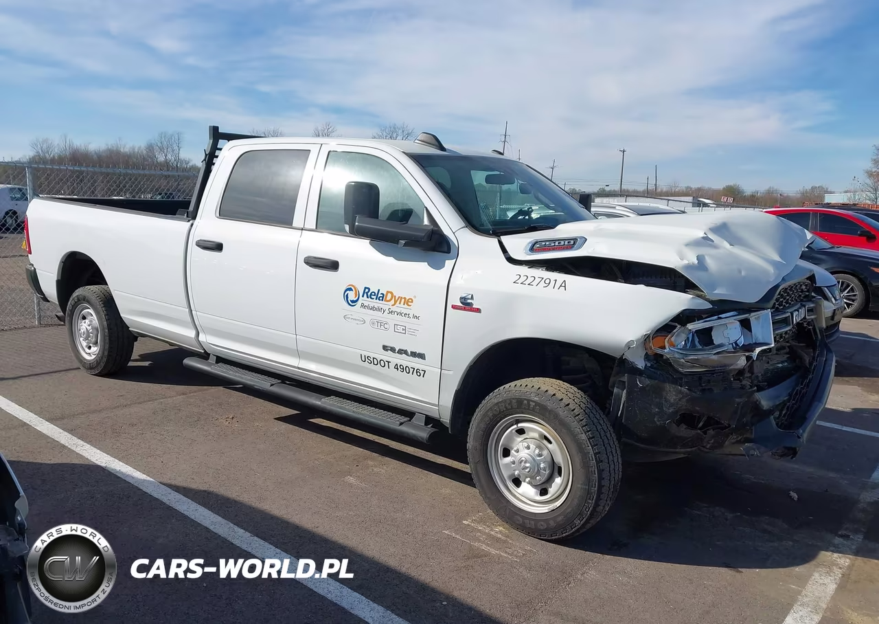 2022 Ram 2500 Tradesman 4X4 8' Box – zdjęcie 1 z 16