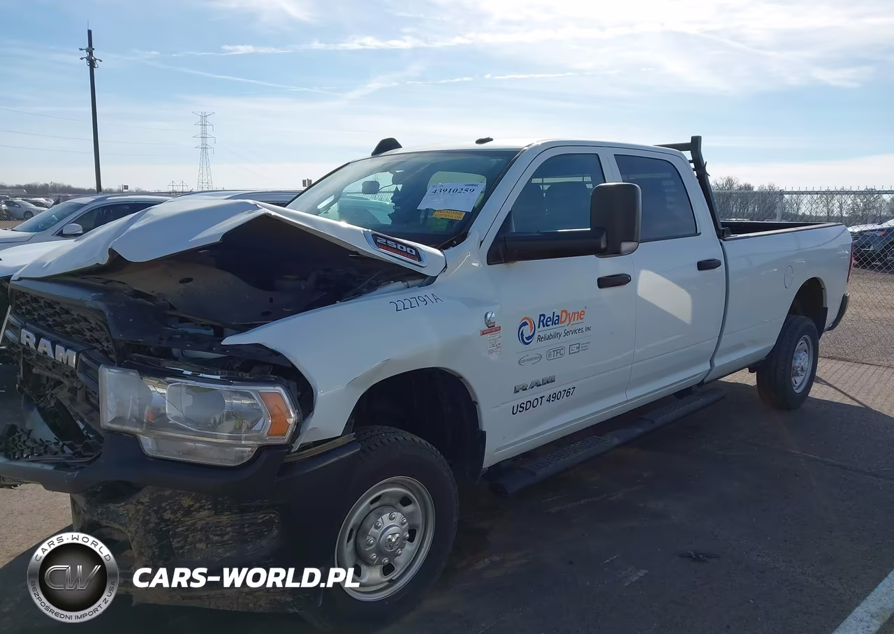 2022 Ram 2500 Tradesman 4X4 8' Box VIN:3C6UR5HL4NG272791 - 2