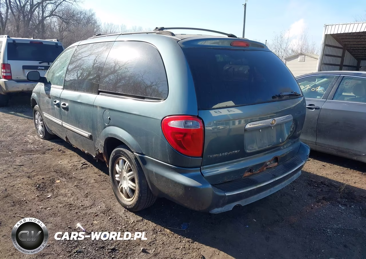 2006 Chrysler Town & Country Touring VIN:2A4GP54LX6R919797 - 3