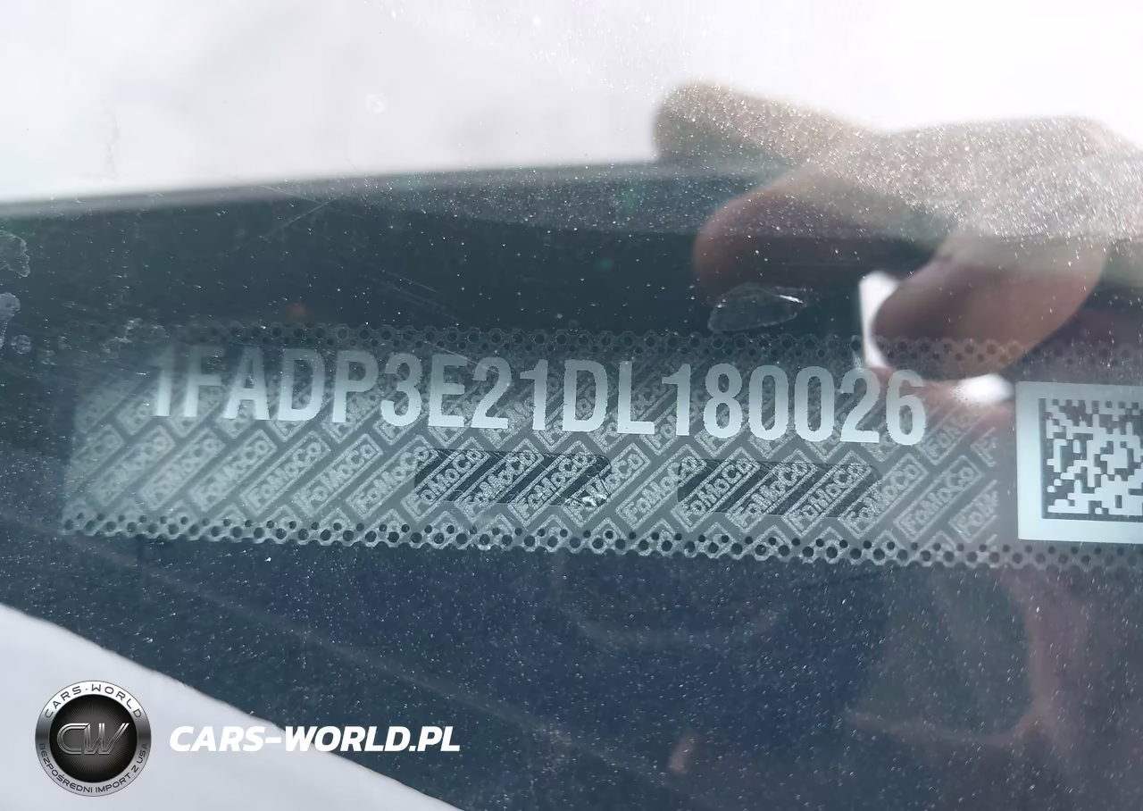 2013 Ford Focus S VIN:1FADP3E21DL180026 - 12