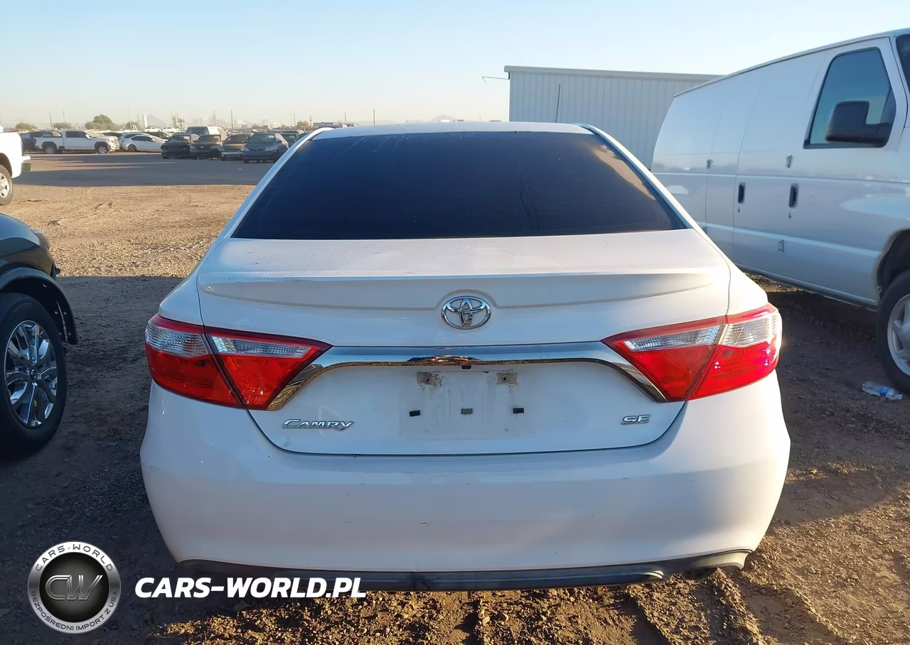2017 Toyota Camry Se VIN:4T1BF1FK5HU398828 - 15