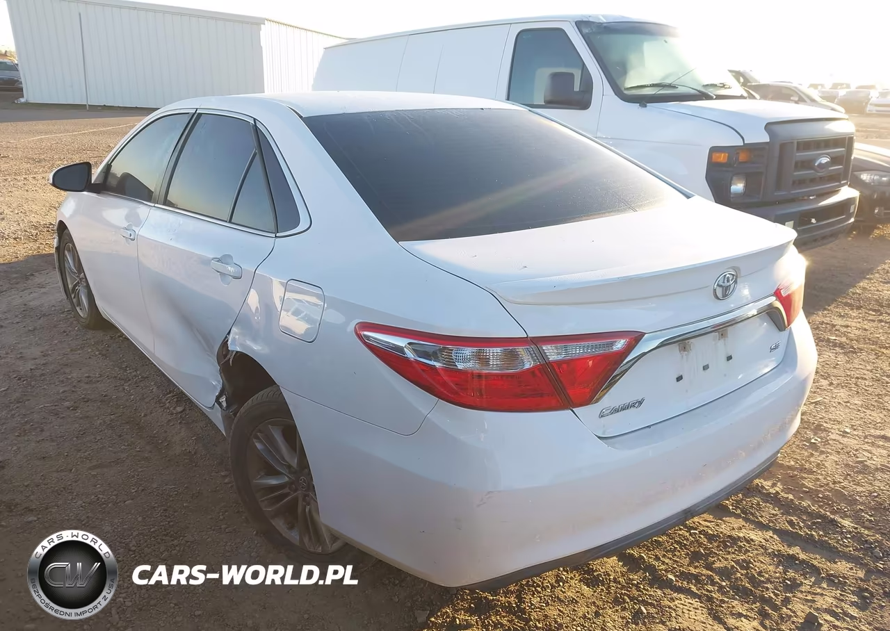 2017 Toyota Camry Se VIN:4T1BF1FK5HU398828 - 3