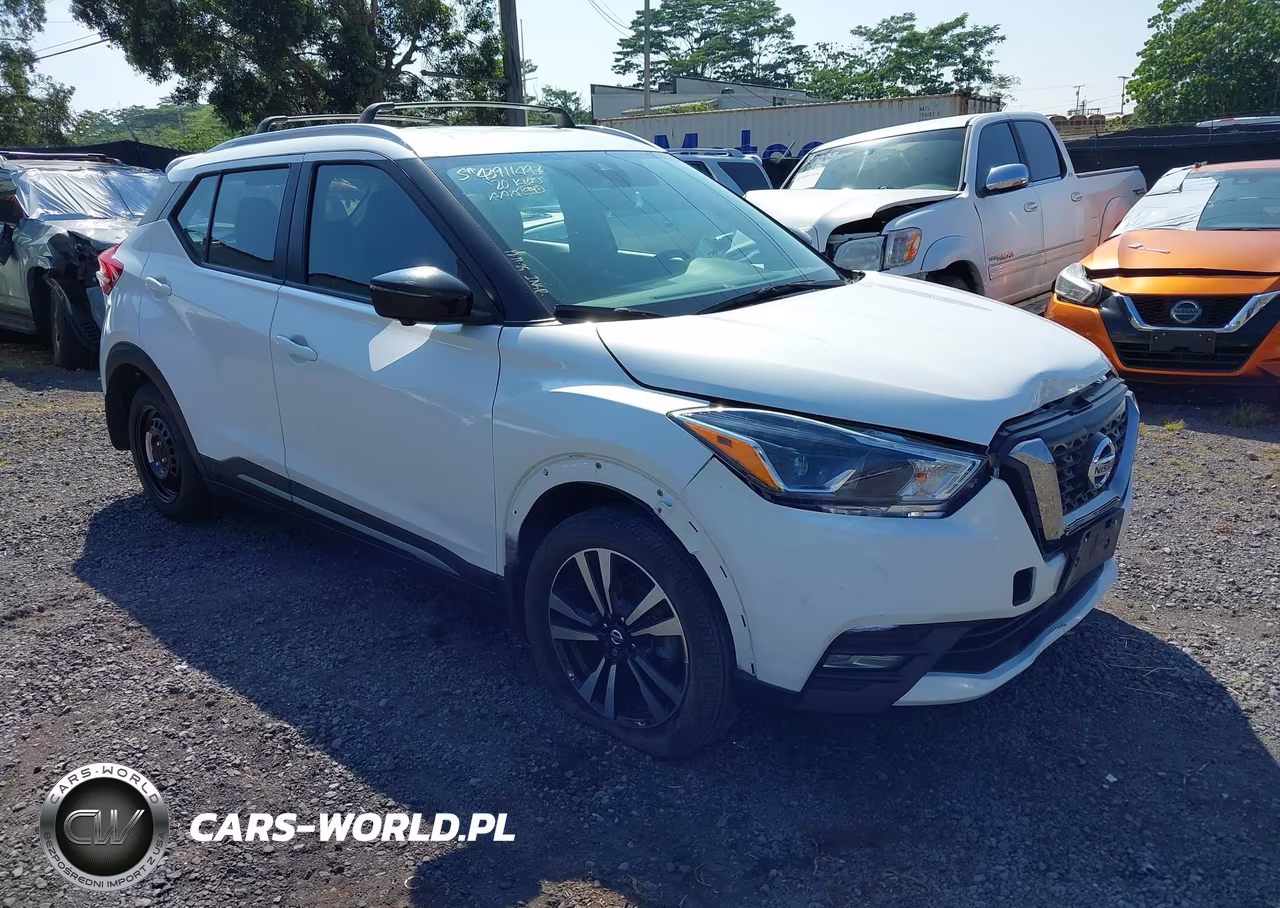 2020 Nissan Kicks Sr Xtronic Cvt