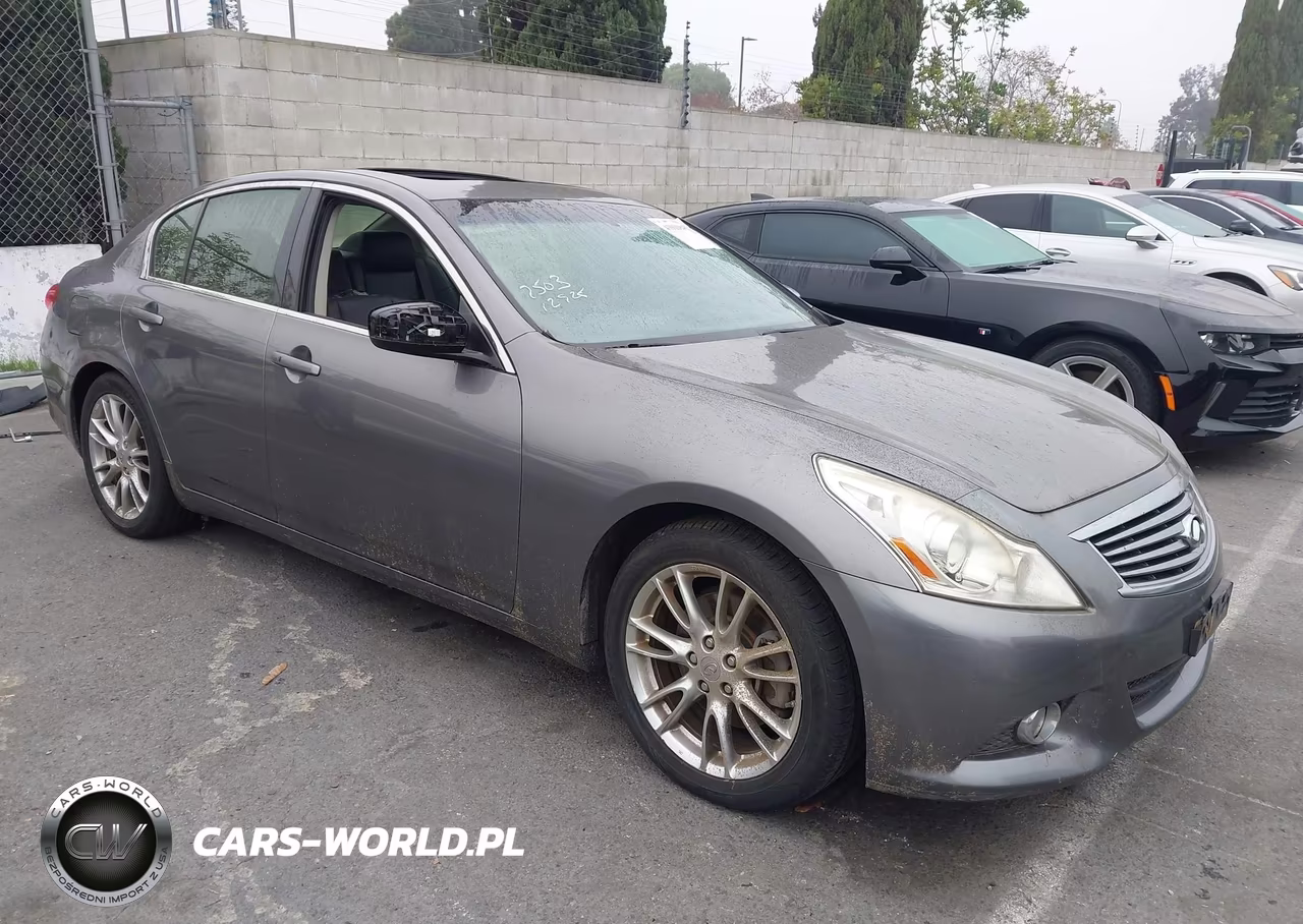 2013 Infiniti G37 Journey – zdjęcie 1 z 16