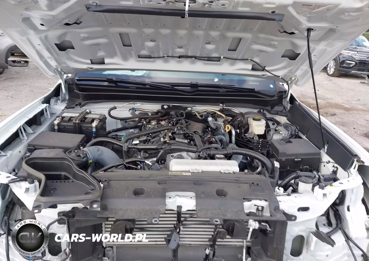 2025 Toyota Tacoma Sr VIN:3TYKD5HN9ST021198 - 10