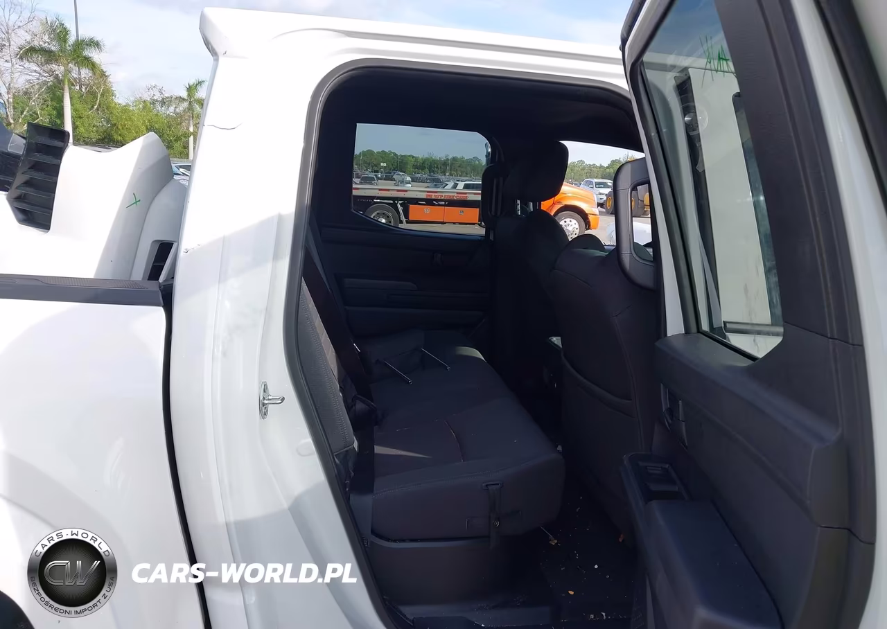 2025 Toyota Tacoma Sr VIN:3TYKD5HN9ST021198 - 8