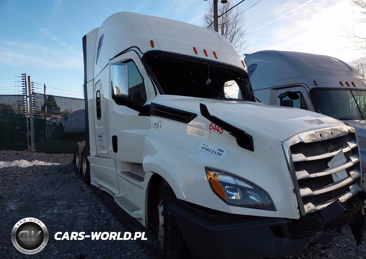 2019 Freightliner New Cascadia 126