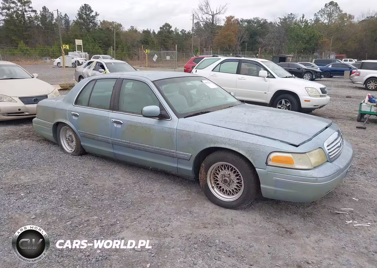 1999 Ford Crown Victoria Lx
