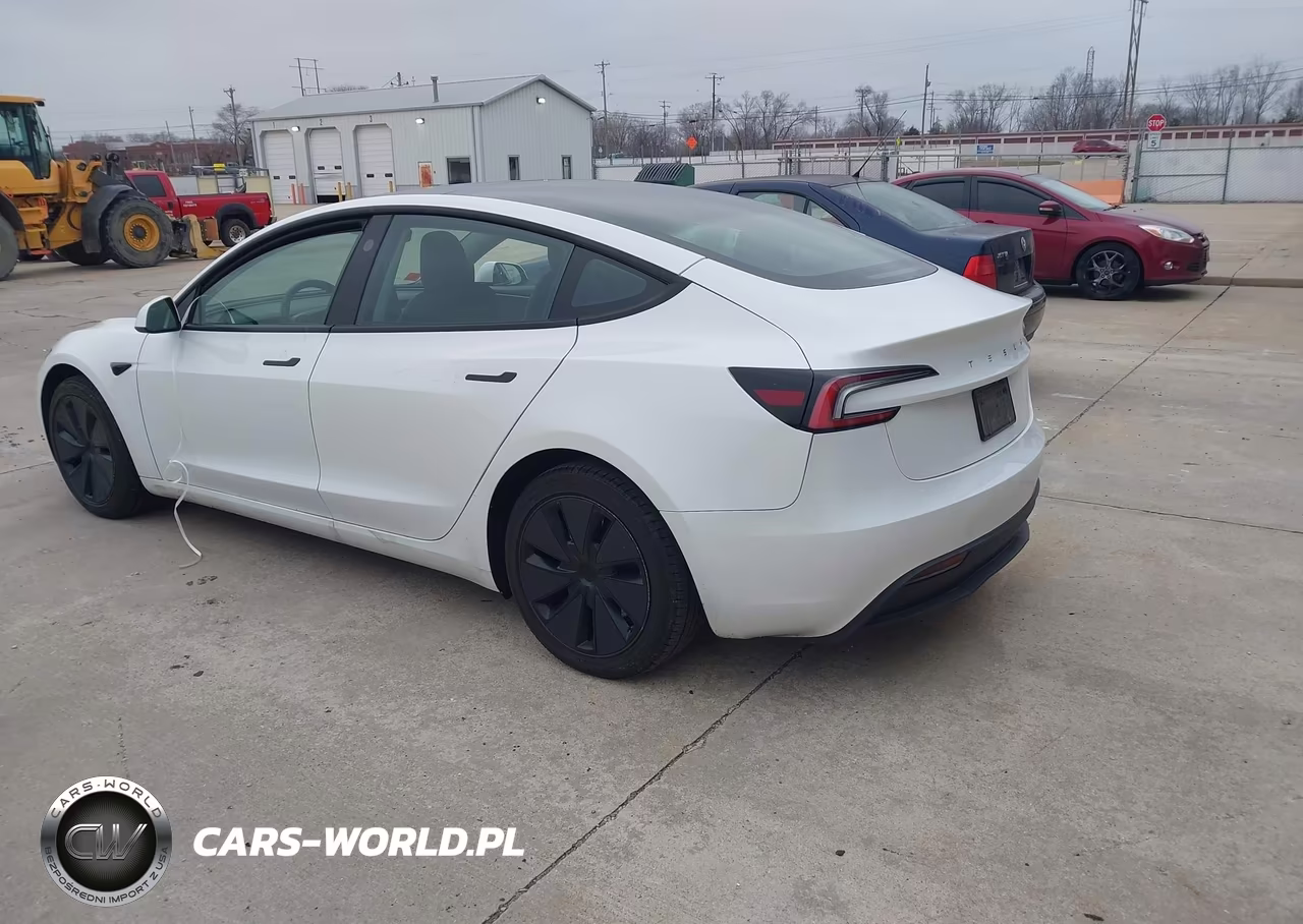 2024 Tesla Model 3 Long Range Dual Motor All-Wheel Drive-Rear-Wheel Drive VIN:5YJ3E1EA9RF718652 - 3