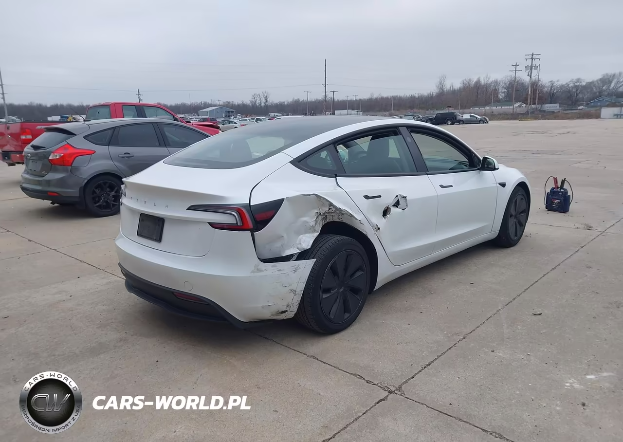2024 Tesla Model 3 Long Range Dual Motor All-Wheel Drive-Rear-Wheel Drive VIN:5YJ3E1EA9RF718652 - 4