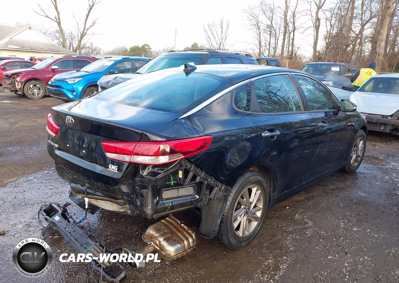 2020 Kia Optima Lx VIN:5XXGT4L35LG403428 - 4
