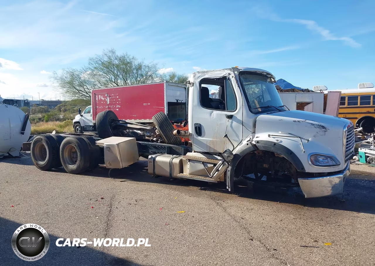 2021 Freightliner M2 112 VIN:1FVHC5FE7MHMK7312 - 15